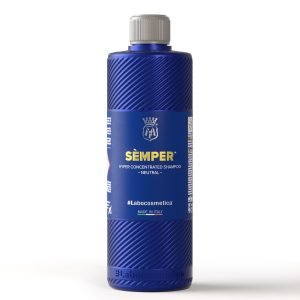 A bottle of Labocosmetica Semper, a neutralmaintenance shampoo for cars, against a clean white background